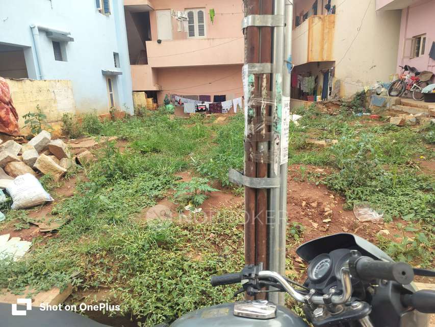 Plot For Sale  In Lingadeeranahalli
