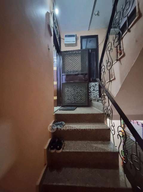 2 BHK Flat For Sale  In Vishwas Park