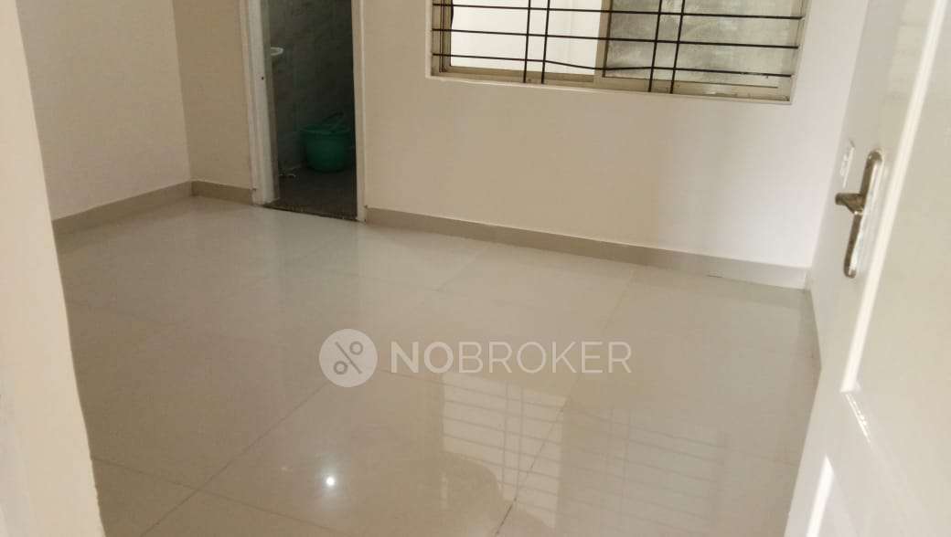 2 BHK Flat In Kk White Castle For Sale  In Kadugodi