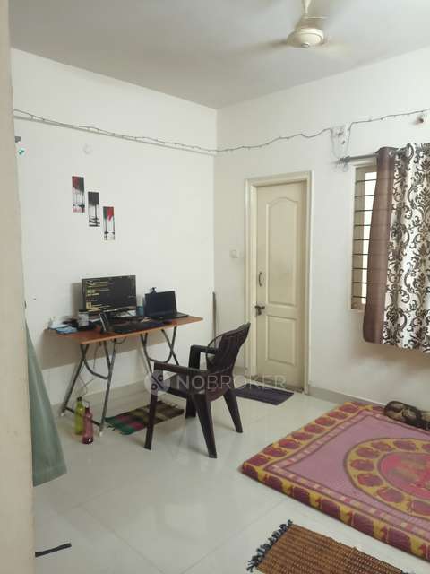 2 BHK Flat In Kk White Castle For Sale  In Kadugodi
