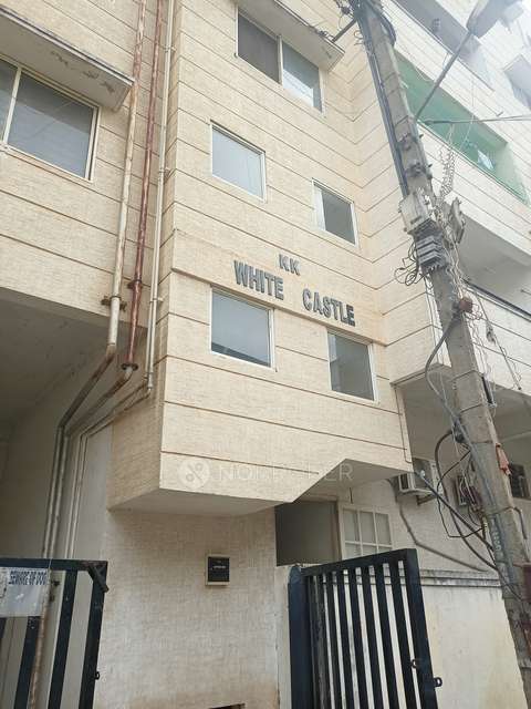 2 BHK Flat In Kk White Castle For Sale  In Kadugodi
