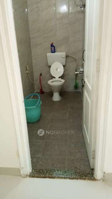 2 BHK Flat In Kk White Castle For Sale  In Kadugodi