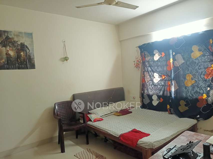 2 BHK Flat In Kk White Castle For Sale  In Kadugodi