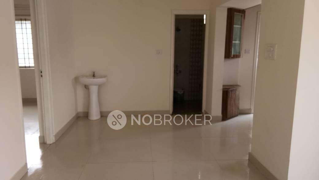 2 BHK Flat In Kk White Castle For Sale  In Kadugodi