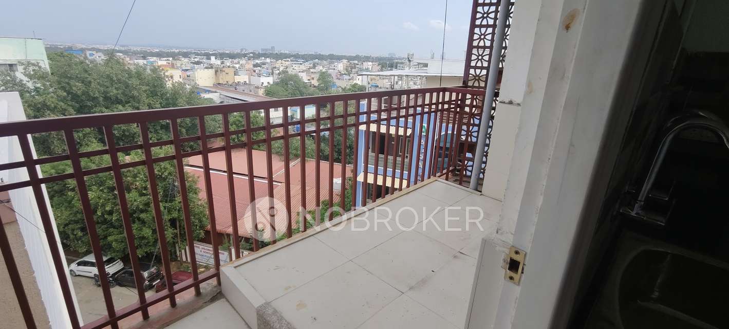 3 BHK Flat In Sterling Zen For Sale  In East Marredpally