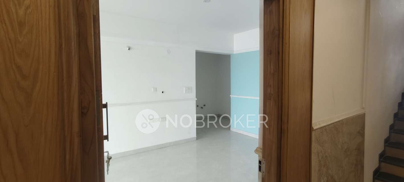3 BHK Flat In Sterling Zen For Sale  In East Marredpally