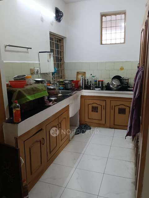 2 BHK Flat In Gayathri Towers For Sale  In Tarnaka