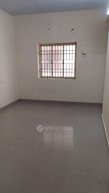 2 BHK Flat In Kruthi Flats ,  For Sale  In Vengavasal