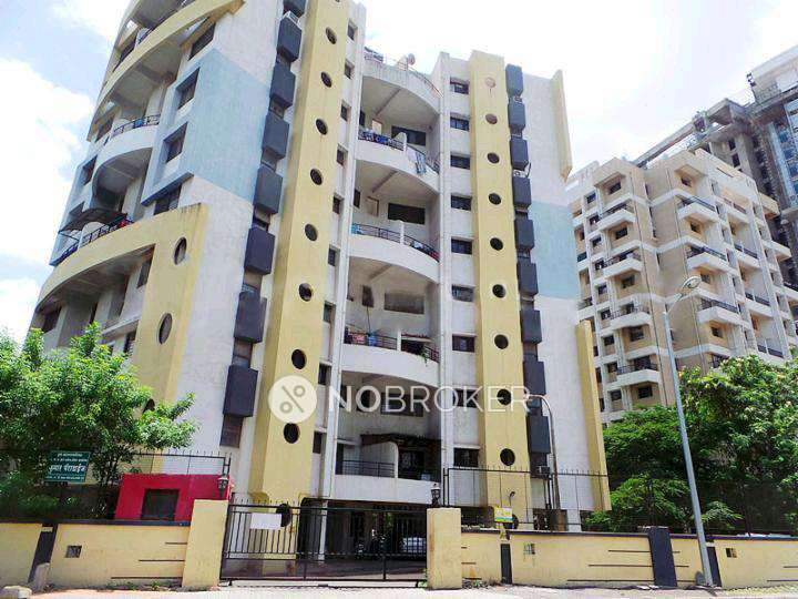 1 BHK Flat In Kumar Paradise For Sale  In Hadapsar