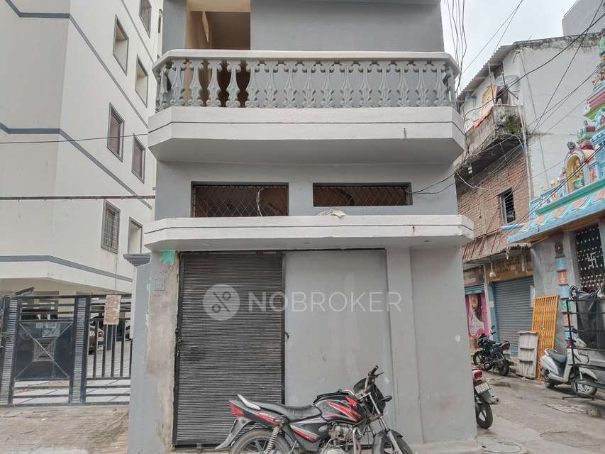 4+ BHK House For Sale  In Himayath Nagar