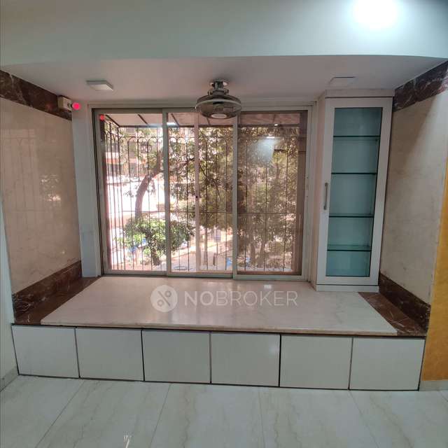 3 BHK Flat In Krishna Heights For Sale  In Malad East