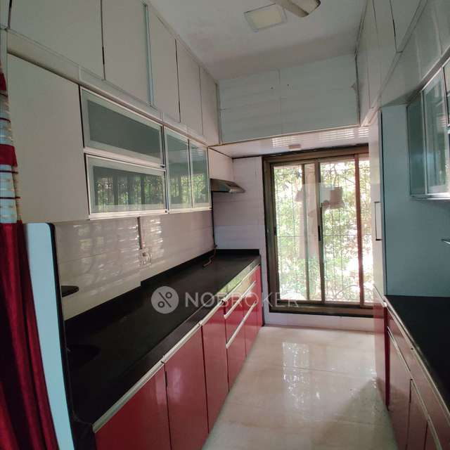 3 BHK Flat In Krishna Heights For Sale  In Malad East