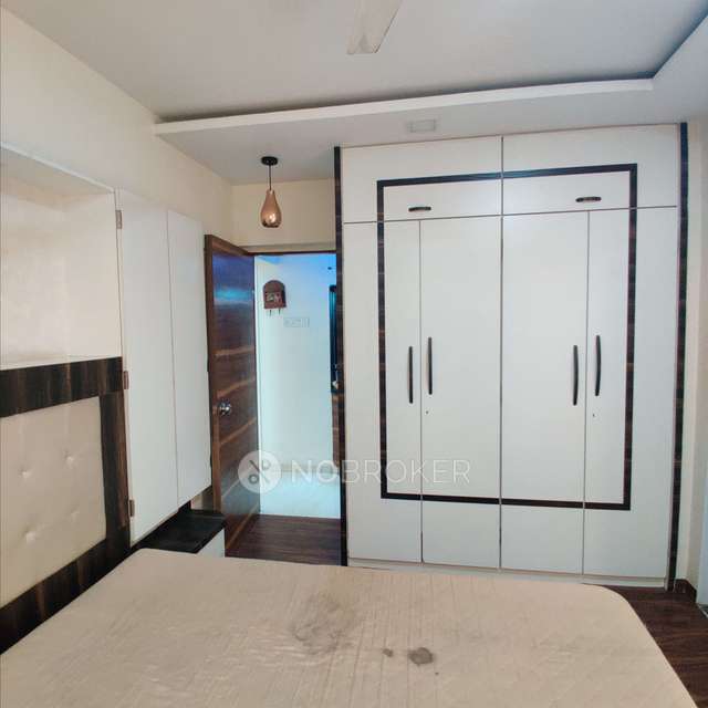 3 BHK Flat In Krishna Heights For Sale  In Malad East