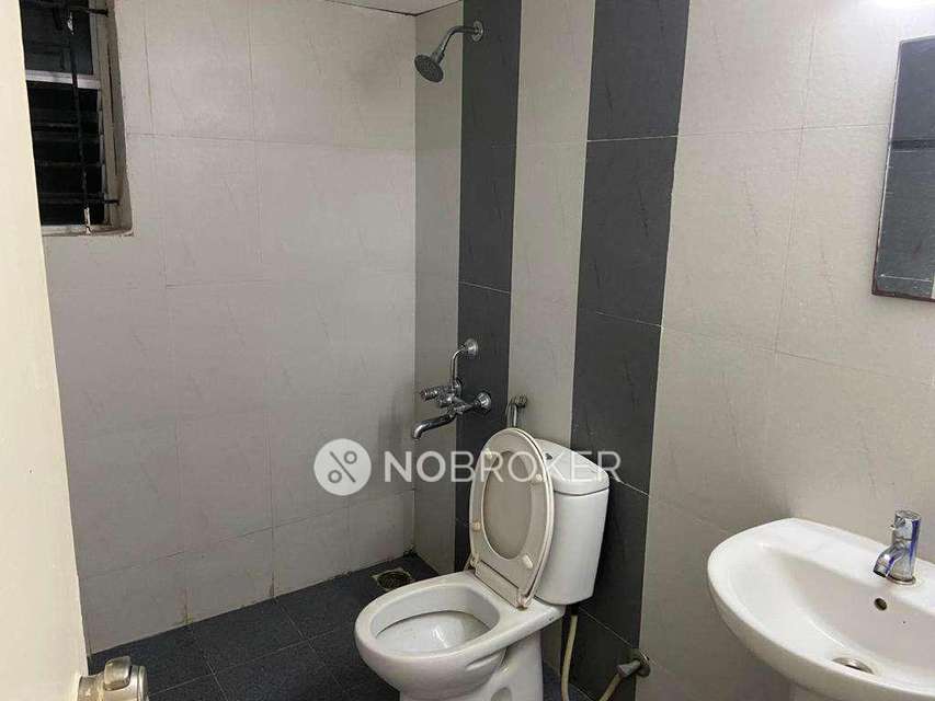 2 BHK Flat In Trifecta Esplanade For Sale  In Kadugodi