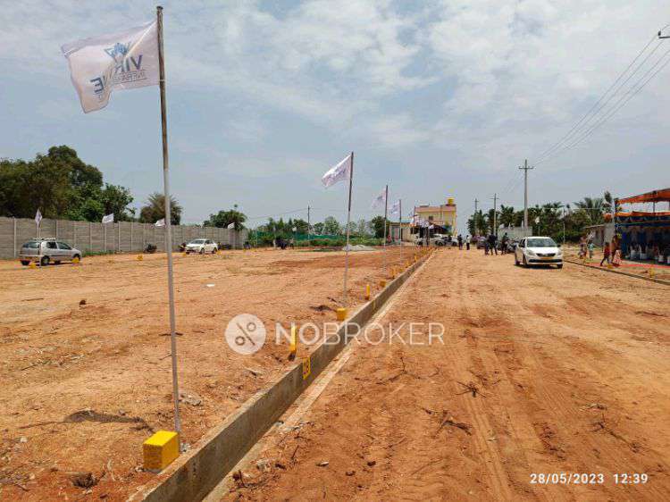 Plot For Sale  In Padarayana Pura