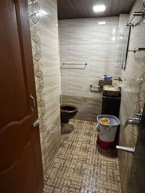 2 BHK Flat In Mandar Building, Lok Udyan, Kalyan West For Sale  In Lok Udyan Phase I