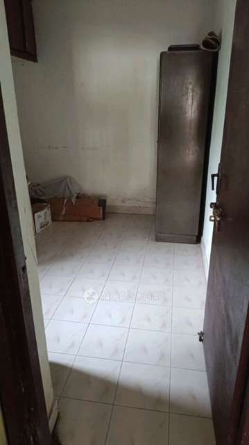 2 BHK Flat In P Block Anna Nagar For Sale  In P Block, Anna Nagar
