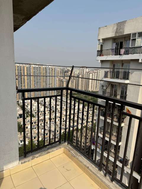 3 BHK Flat In Ratan Pearls Noida Extension For Sale  In Ratan Pearls