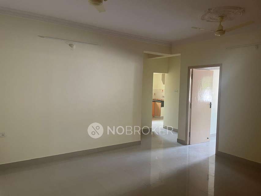 2 BHK Flat In Pyramid Pinnacle, J. P. Nagar For Sale  In J. P. Nagar