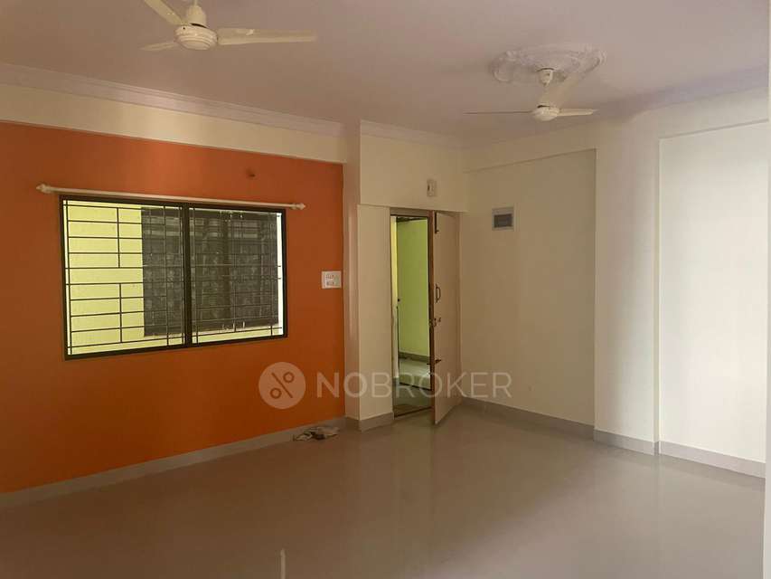 2 BHK Flat In Pyramid Pinnacle, J. P. Nagar For Sale  In J. P. Nagar