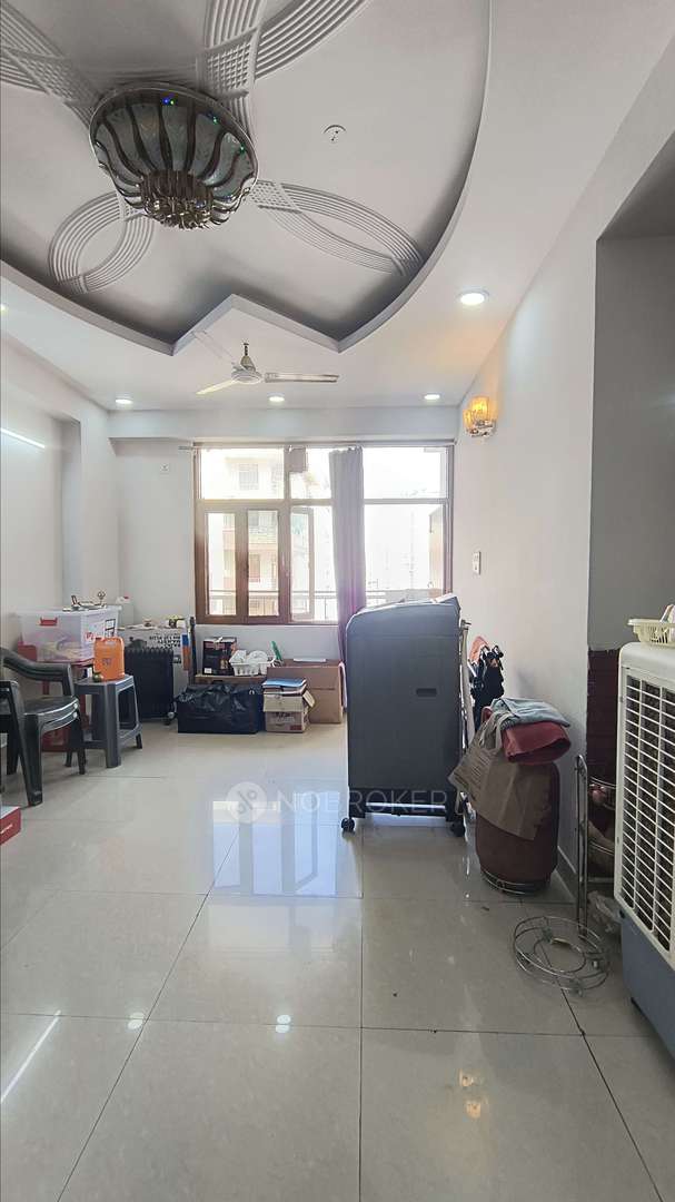 4 BHK Flat In Amrapali Royal for Rent  In  Indirapuram, Ghaziabad