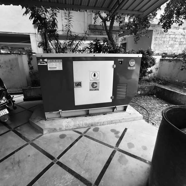 3 BHK Flat In Sai Brundavanam Apartment For Sale  In Vivekanand Nagar, Sahara Estate