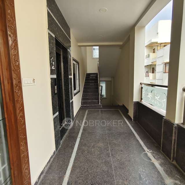 3 BHK Flat In Sai Brundavanam Apartment For Sale  In Vivekanand Nagar, Sahara Estate