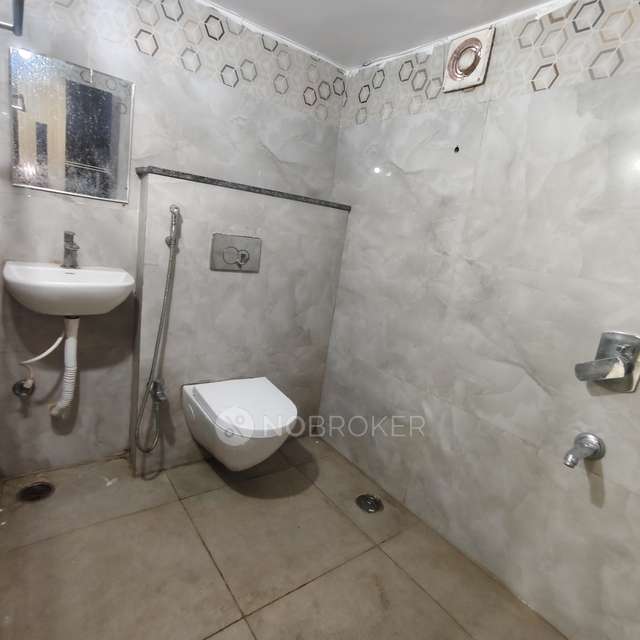 3 BHK Flat In Sai Brundavanam Apartment For Sale  In Vivekanand Nagar, Sahara Estate