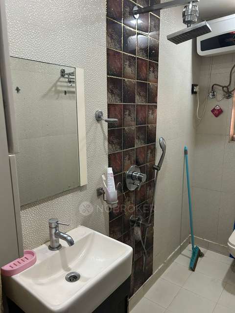 3 BHK Flat In Green Valley Apartment, Rohini For Sale  In Rohini