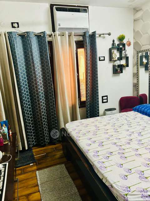 3 BHK Flat In Green Valley Apartment, Rohini For Sale  In Rohini