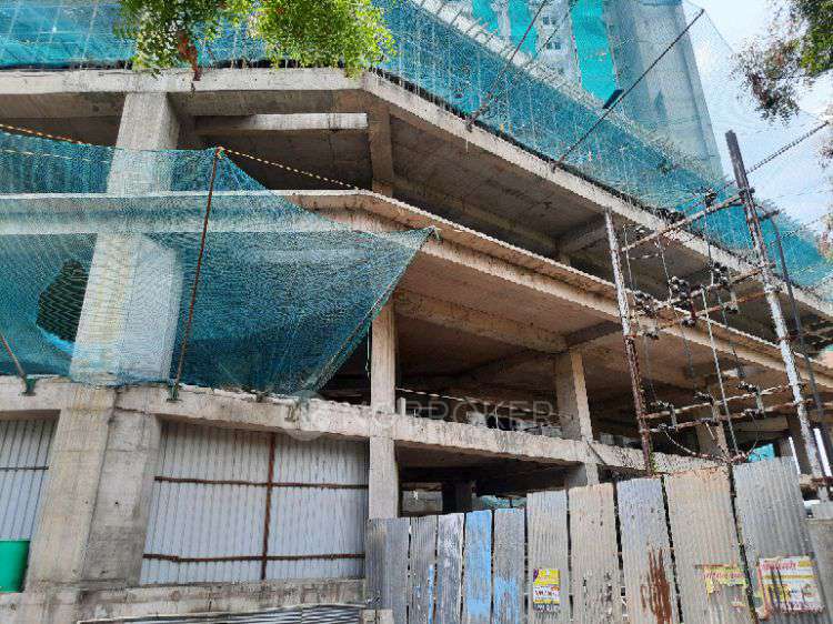 Showroom in Hinjawadi, Pune for sale 