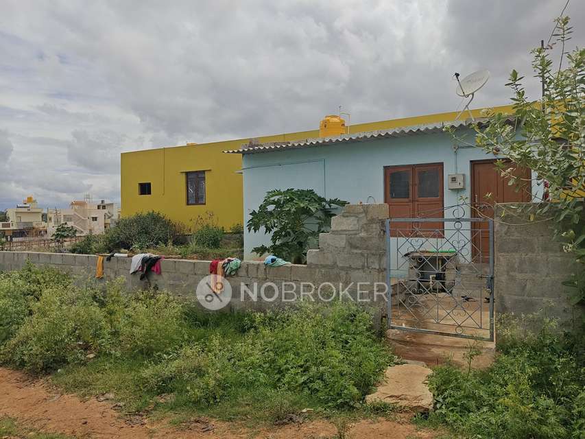 Plot For Sale  In Vaderahalli
