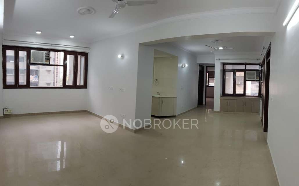 4 BHK Flat In Railway Line Staff Cghs, Sector 19 Dwarka For Sale  In Sector 19 Dwarka