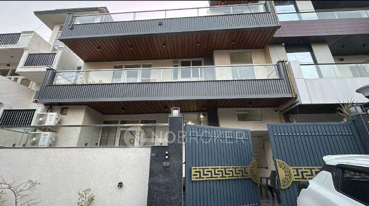 3 BHK House for Rent  In Sector 48