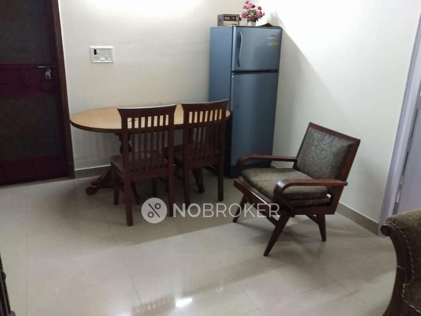 2 BHK Flat In Parsvnath Majestic For Sale  In Indirapuram