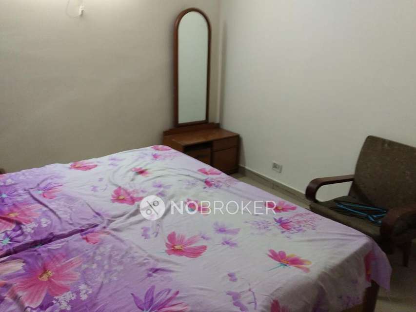 2 BHK Flat In Parsvnath Majestic For Sale  In Indirapuram