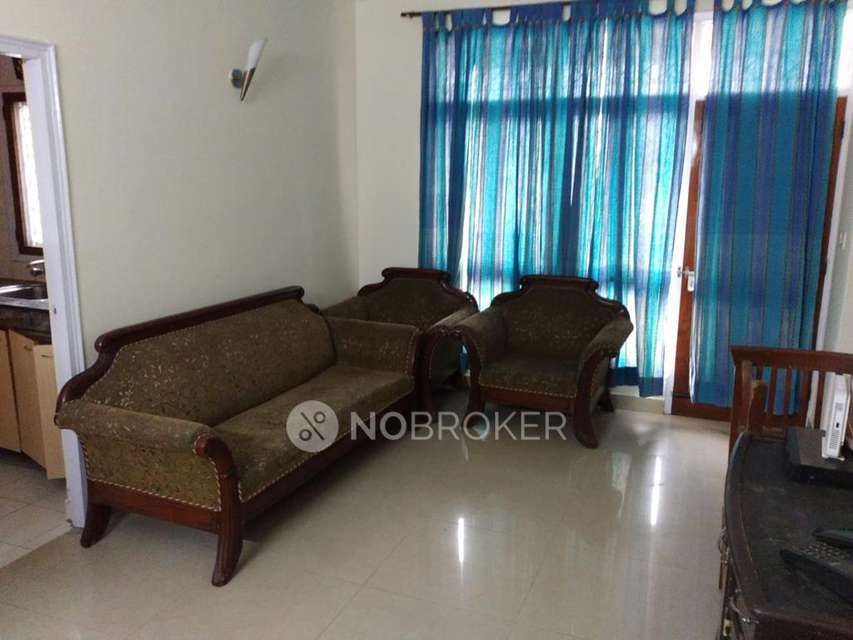 2 BHK Flat In Parsvnath Majestic For Sale  In Indirapuram