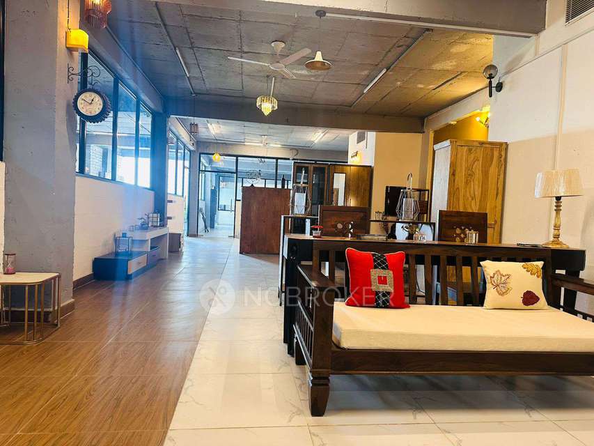 Commercial Property in Hbr Chowk, Gurgaon for sale 