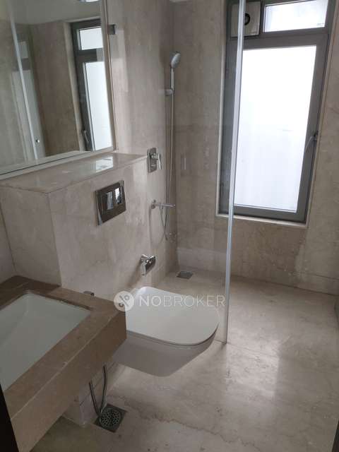 4 BHK Flat In Piramal Aranya For Sale  In Byculla East