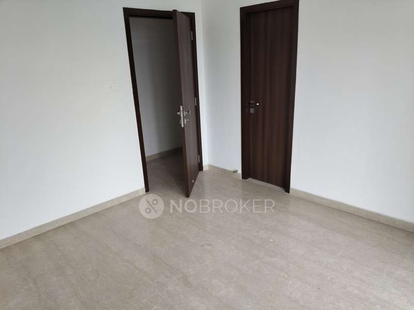 4 BHK Flat In Piramal Aranya For Sale  In Byculla East