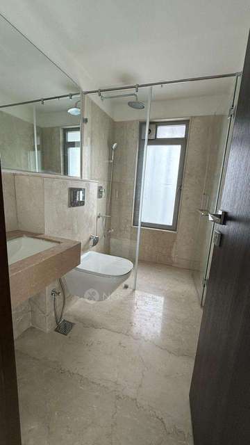 4 BHK Flat In Piramal Aranya For Sale  In Byculla East