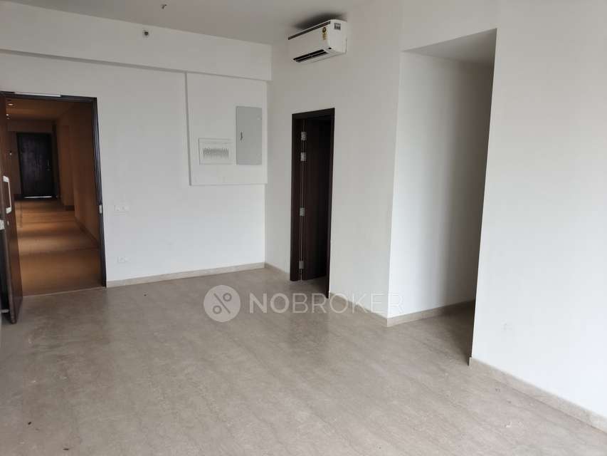 4 BHK Flat In Piramal Aranya For Sale  In Byculla East