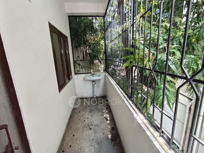 2 BHK Flat In Vijaya Nagar   For Sale  In Mehdipatnam