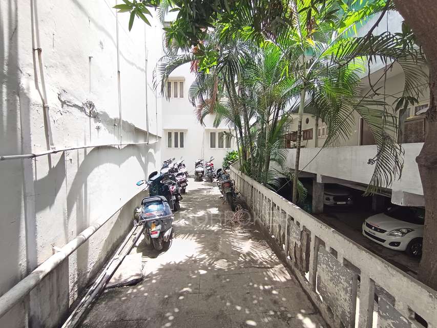 2 BHK Flat In Vijaya Nagar   For Sale  In Mehdipatnam