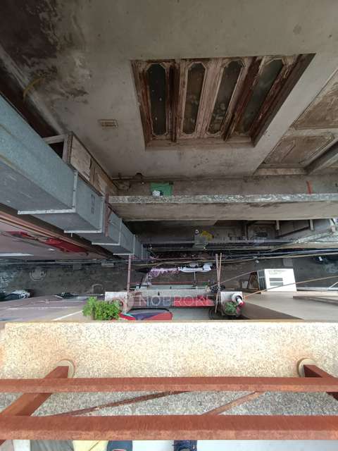 2 BHK Flat For Sale  In Krishna Nagar