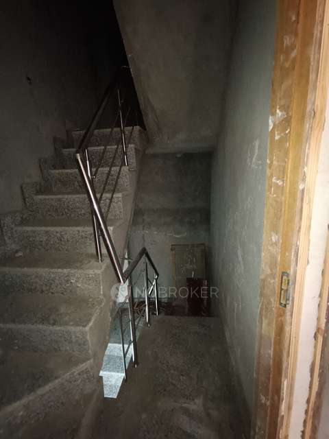 2 BHK Flat For Sale  In Krishna Nagar