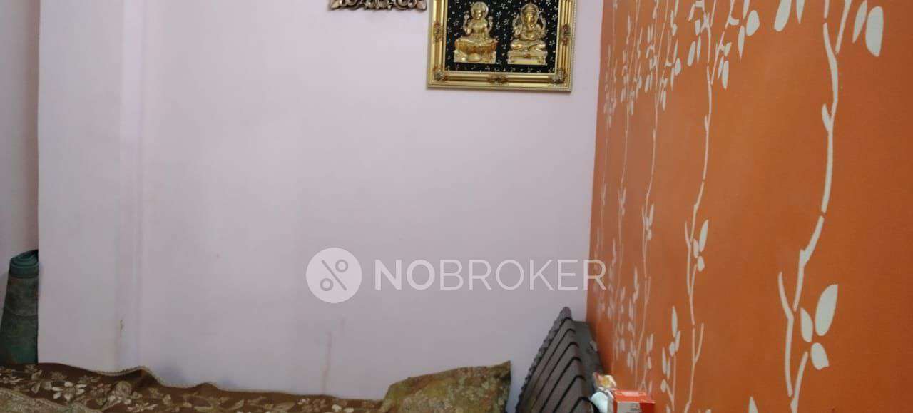 2 BHK Flat For Sale  In Krishna Nagar