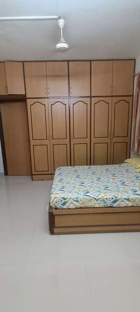 2 BHK Flat In Maheshwar Darshan Apartment For Sale  In Santacruz West