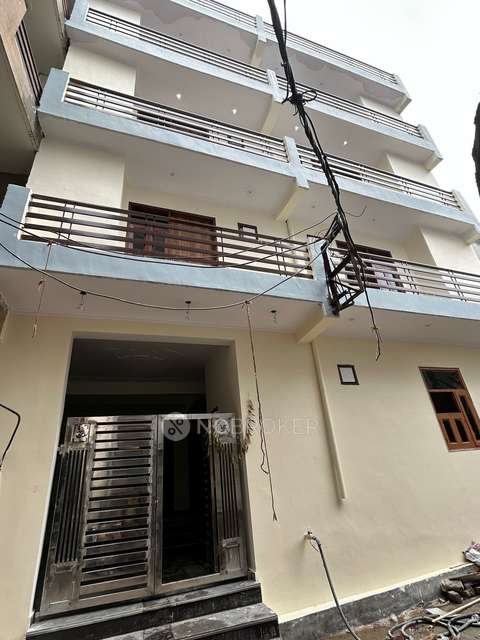 PG for Girls in Sector 126