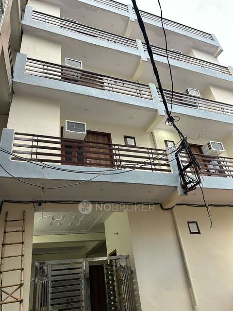 PG for Girls in Sector 126